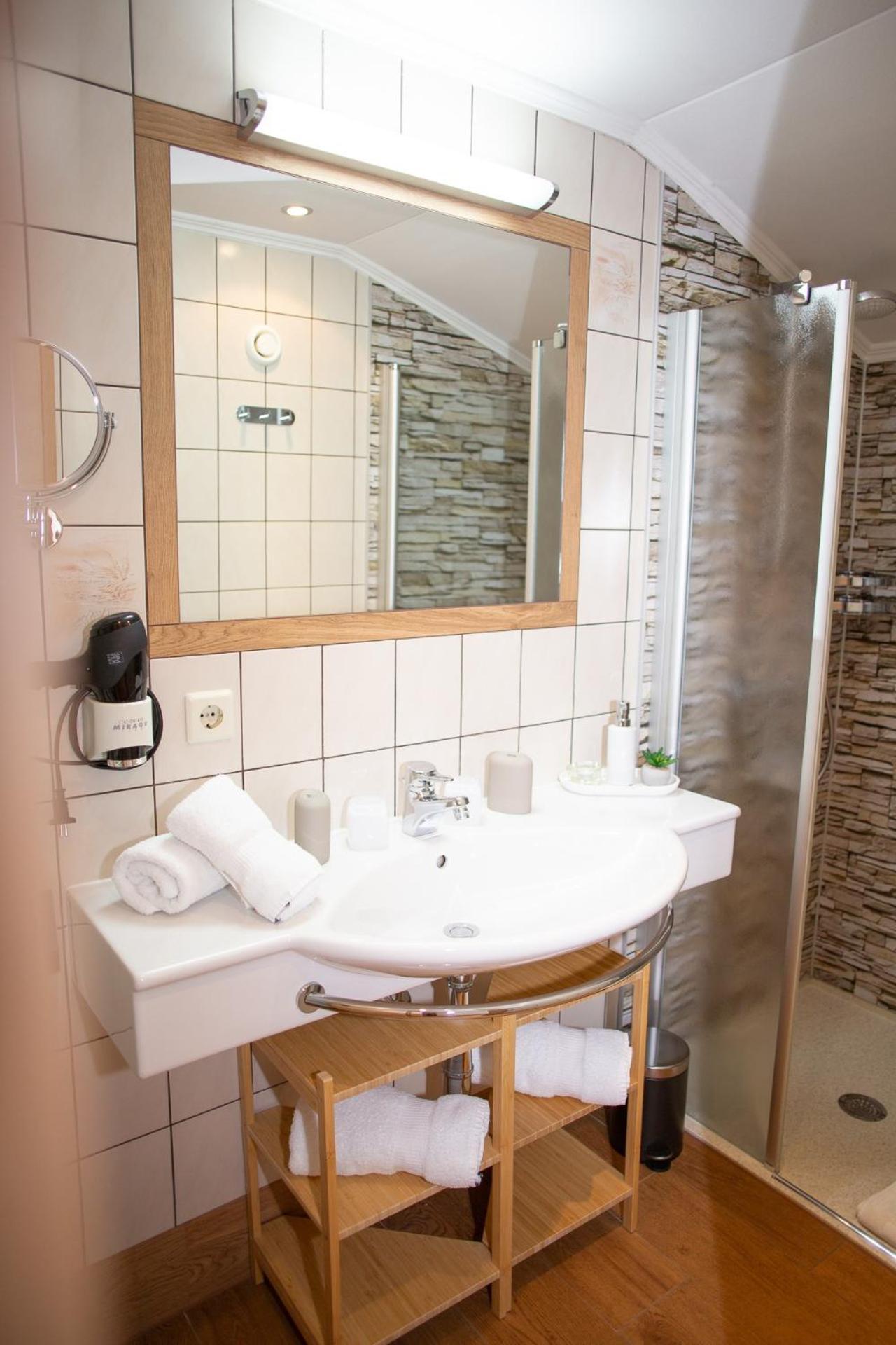 Appartement-Gaestehaus Ursula Flachau Bagian luar foto